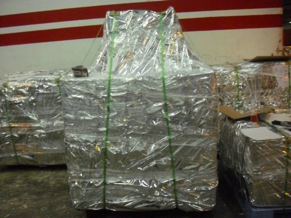 �������P����